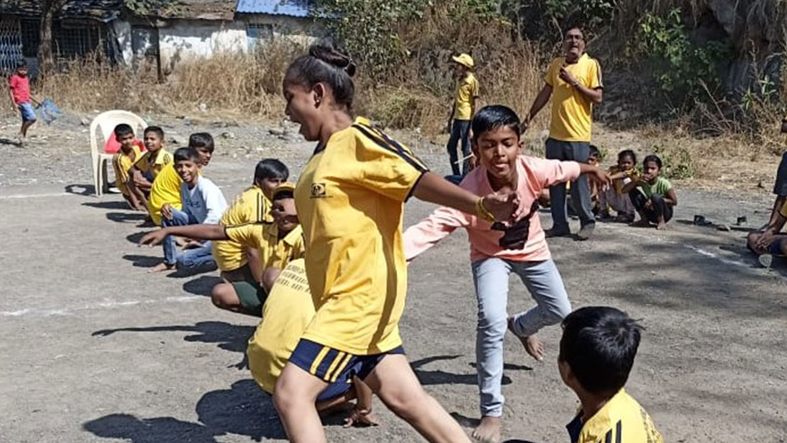 EMPOWERING GIRLS: Kho kho