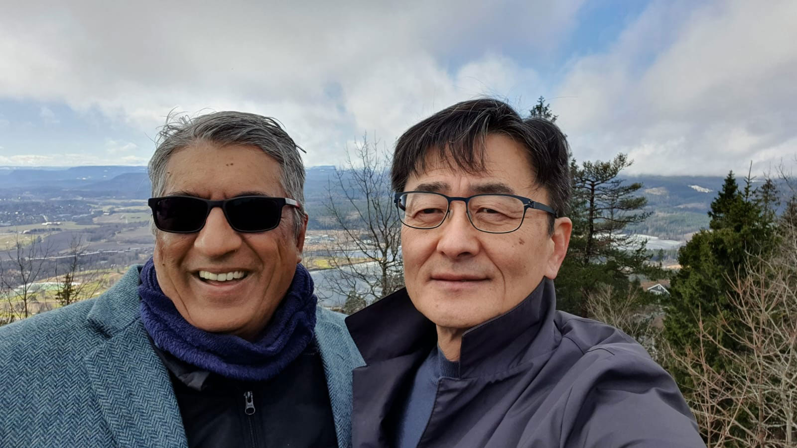 EVENTS: Mr Young K. Kim, Executive Director, Verdens Barn/Children of the World Norway, with Mr. Rabindra Hazari, Chairman, in Oslo, Norway